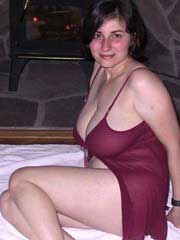 a sexy wife from Upperglade, West Virginia